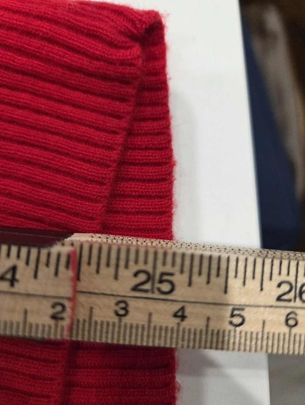 J CREW WOMEN'S RED SEQUIN MERINO WOOL SWEATER SIZE MEDIUM